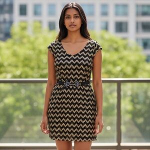 Candie's LARGE Black and Gold Vintage Zigzag  Dress fully lined with belt